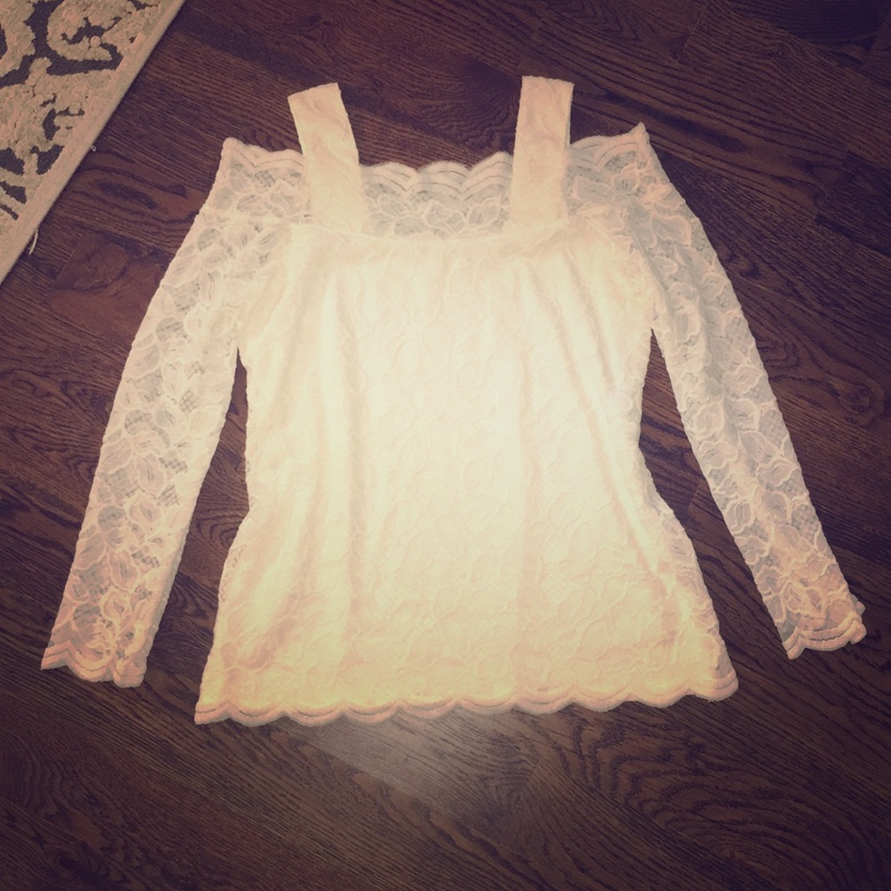 Soft cream lace shirt
